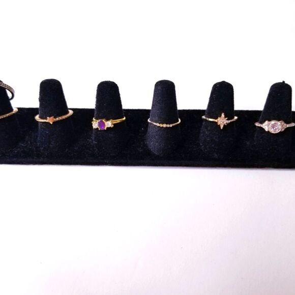 Bundle of 7 Vintage-Modern Rings! - Picture 1 of 11